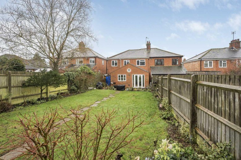 Click the photo for more details of Church Street, Woodford Halse, NN11