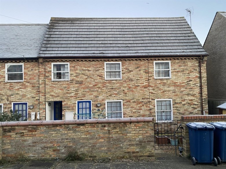 Click the photo for more details of High Street, Chatteris