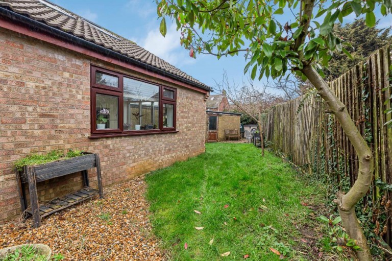 Images for Camping Close, Haddenham, Ely