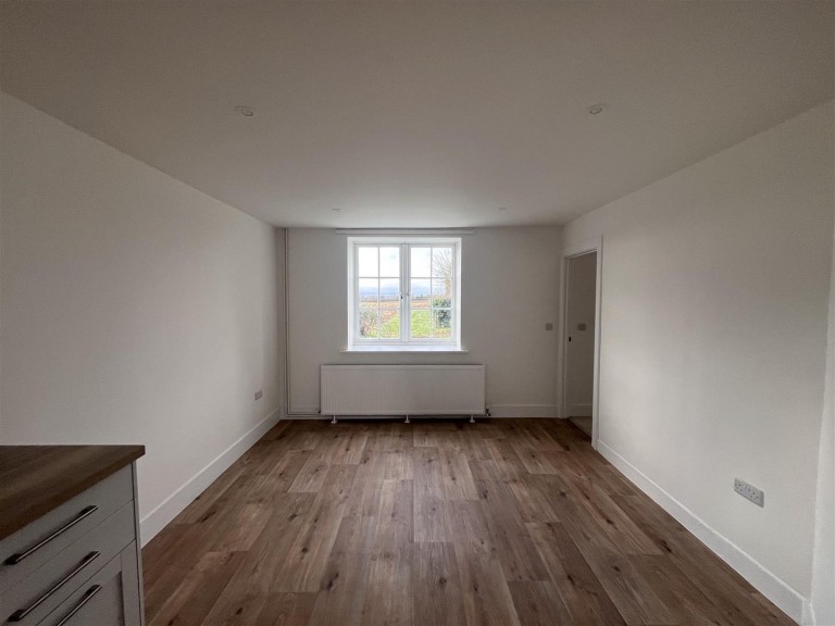 Images for Lenthay Common, Bradford Road, Sherborne