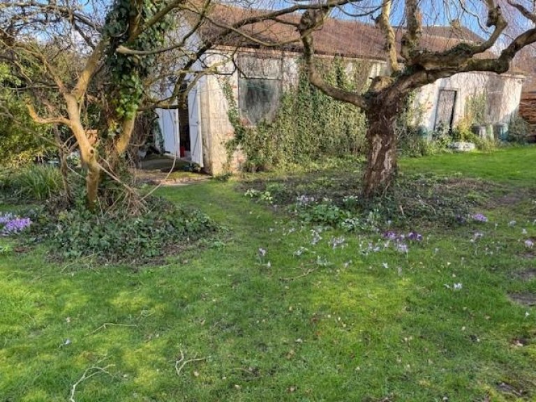 Images for 4 Kilsby Road, Barby, Rugby