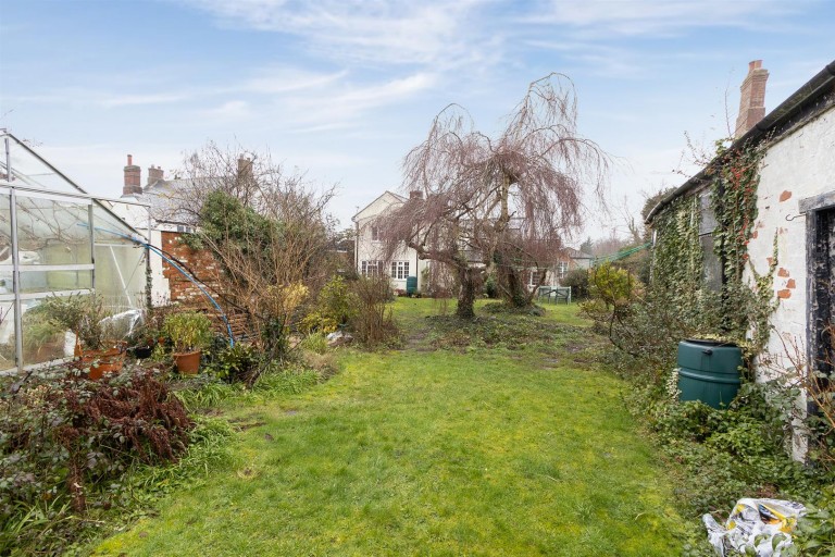 Images for 4 Kilsby Road, Barby, Rugby