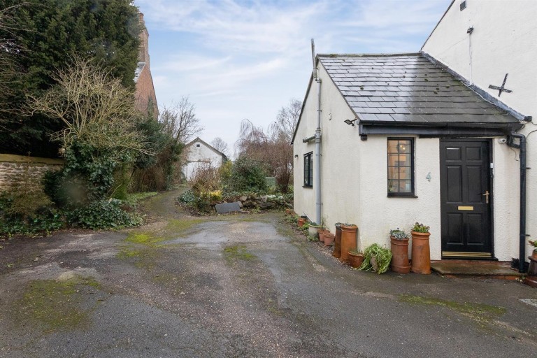 Images for 4 Kilsby Road, Barby, Rugby