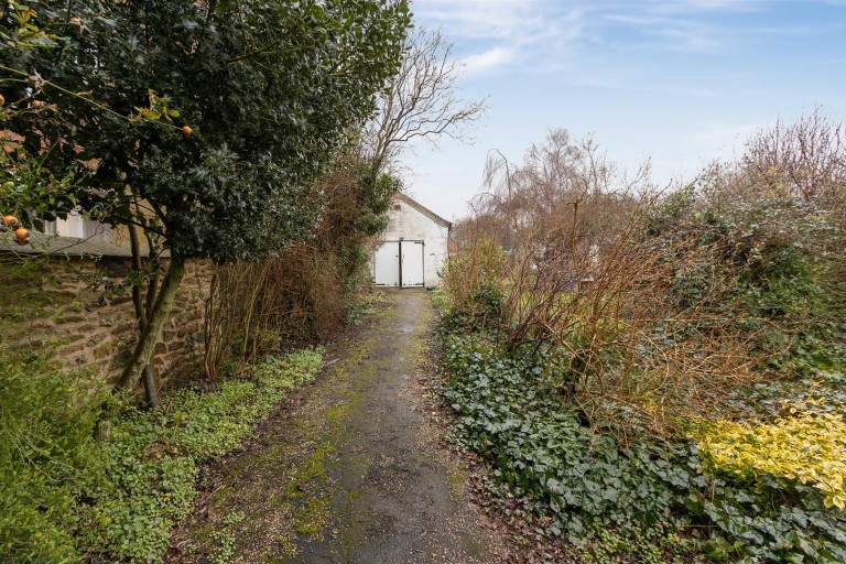 Images for 4 Kilsby Road, Barby, Rugby, CV23