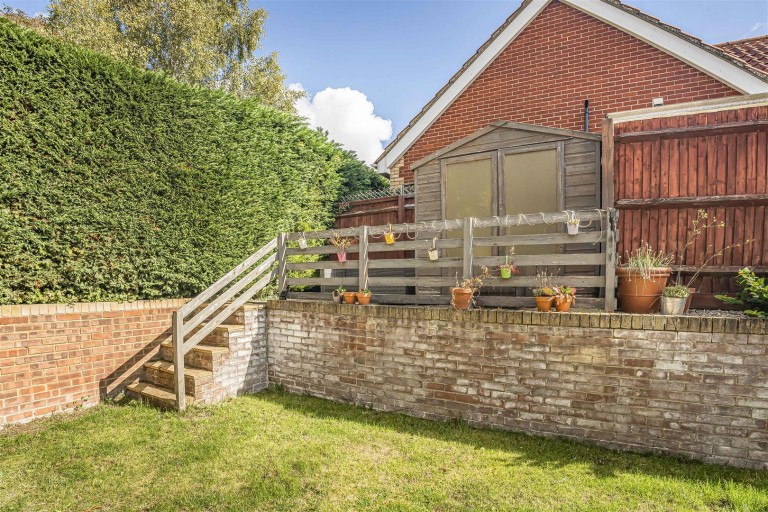 Images for Old Hall Close, Steeple Bumpstead, Haverhill