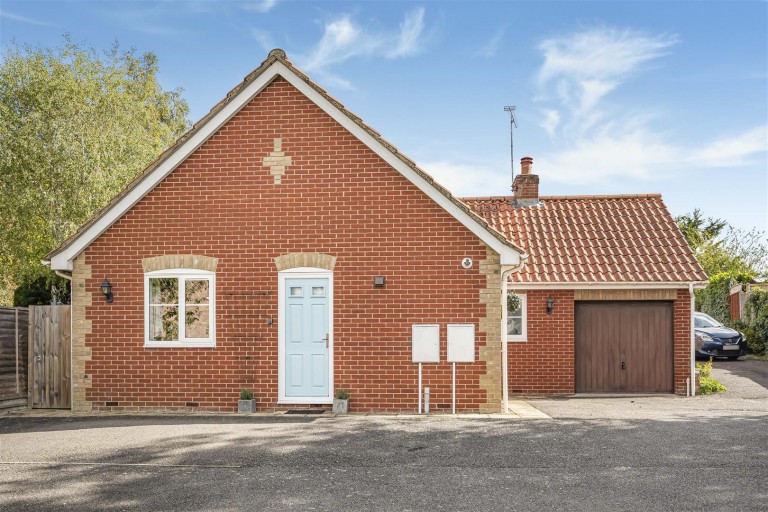 Images for Old Hall Close, Steeple Bumpstead, Haverhill