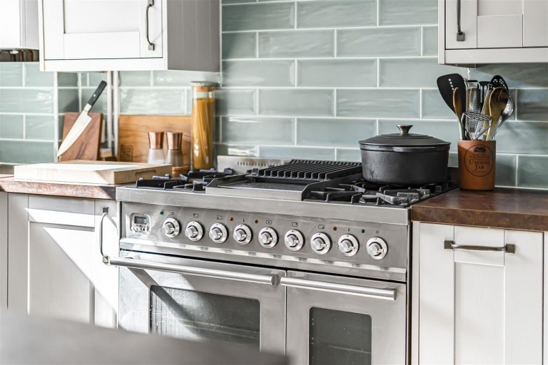 Images for Old Hall Close, Steeple Bumpstead, Haverhill