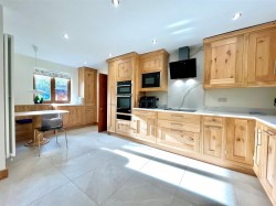 Images for The Green, Church Stowe, NN7