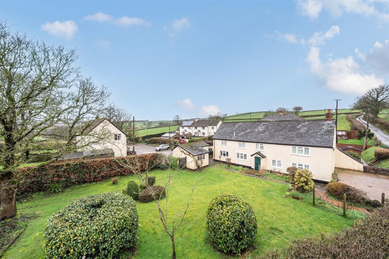 Images for Washfield, Tiverton