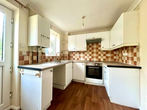 Click the photo for more details of Sentinel Road, West Hunsbury, Northampton, NN4