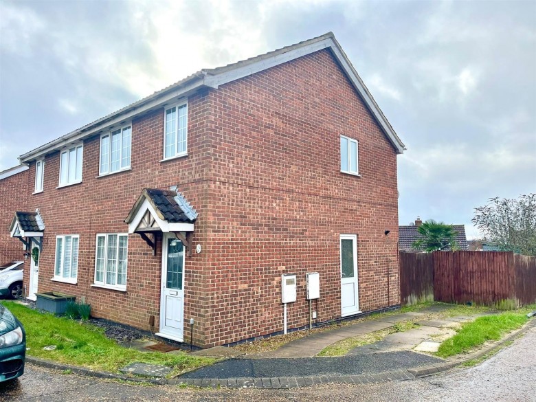Click the photo for more details of East Rising, Northampton, NN4