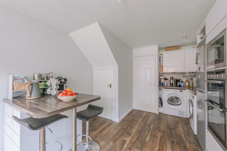 Images for Mulberry Way, Hartshill, CV10