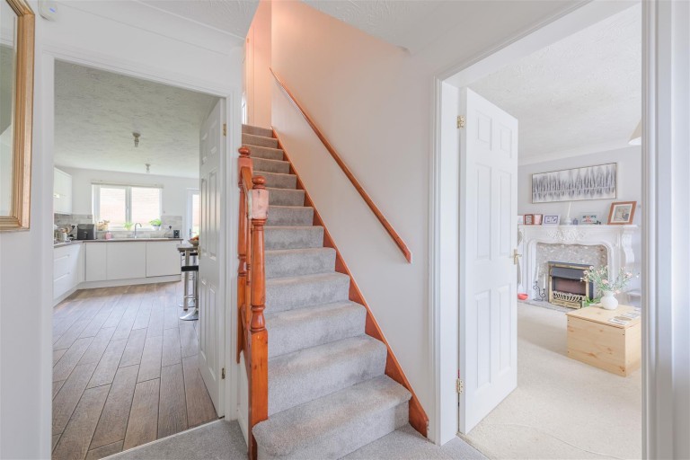 Images for Mulberry Way, Hartshill, CV10