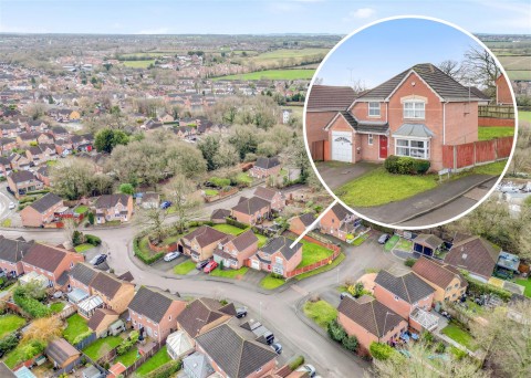 Click the photo for more details of Mulberry Way, Hartshill, CV10