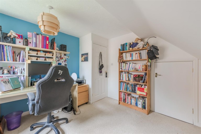 Images for Mulberry Way, Hartshill, CV10