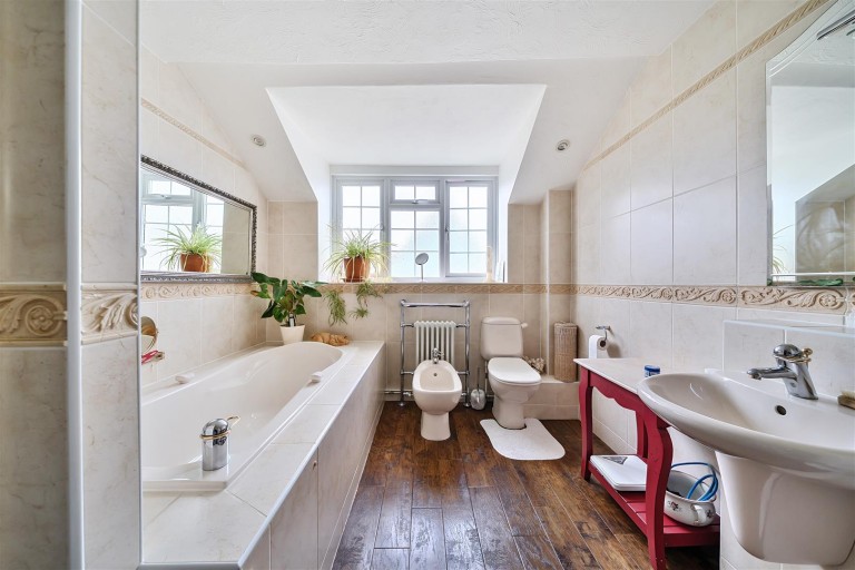 Images for Chirton Lodge, Chamberlaine Road, Weymouth