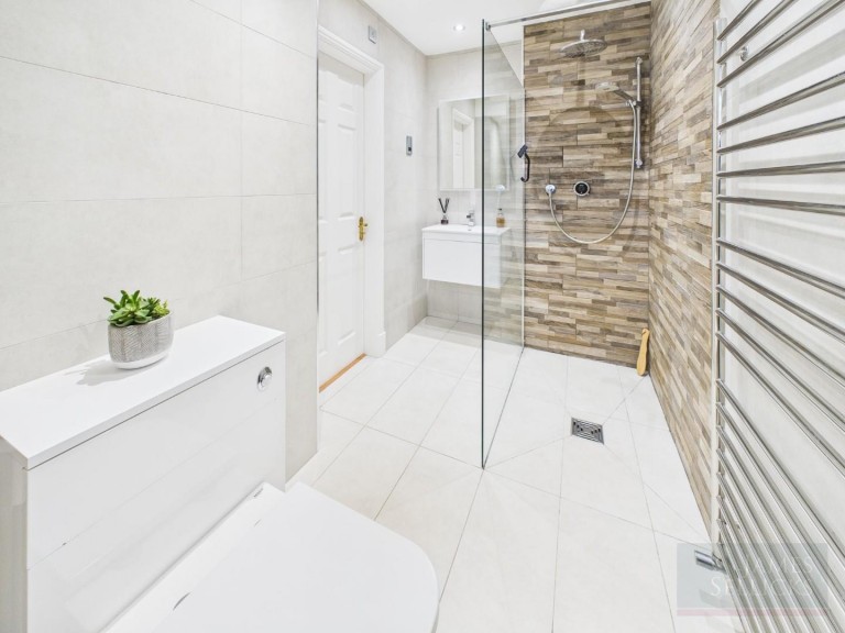 Images for Hawthorne Close, Stretton Hall, Oadby, Leicestershire