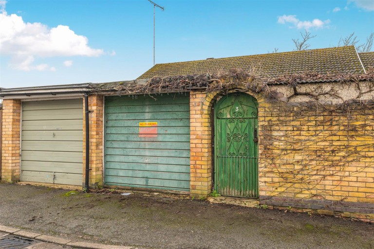 Images for Harlech Close, Banbury