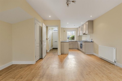 Click the photo for more details of New Street, Cambridge