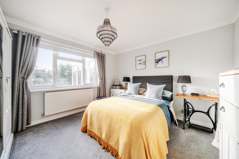 Images for White Cliff Gardens, Blandford Forum