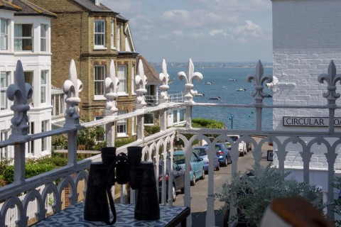 Click the photo for more details of Seaview, Isle of Wight