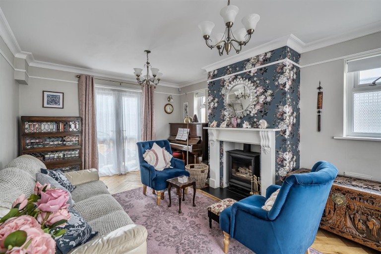 Images for Queens Walk, Charmouth, Bridport