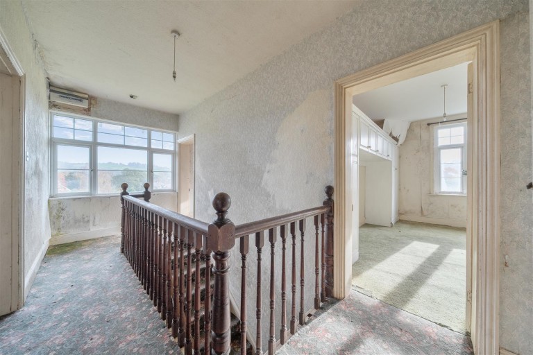 Images for Cowley, Exeter