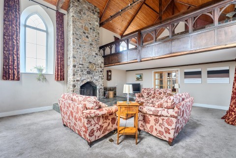 Click the photo for more details of Nr Clovelly