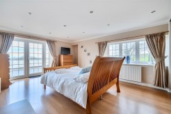 Images for Higher Clovelly