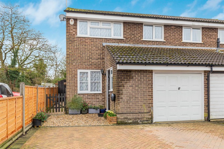 Images for Ross Close, Saffron Walden