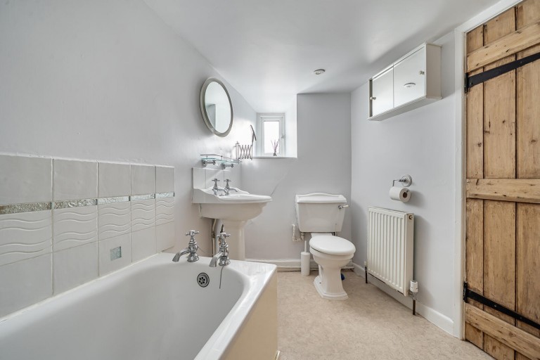 Images for Vale Lane, Axminster