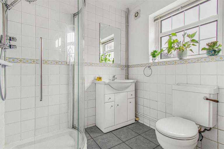 Images for Malvern Close, Newmarket