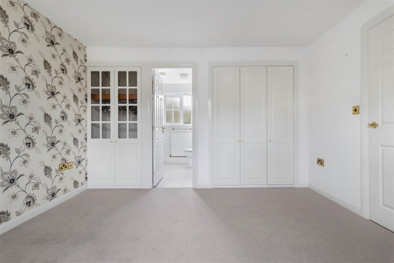 Images for Henry Close, Haverhill