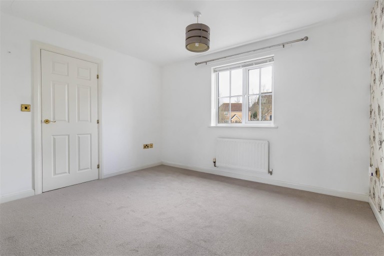 Images for Henry Close, Haverhill