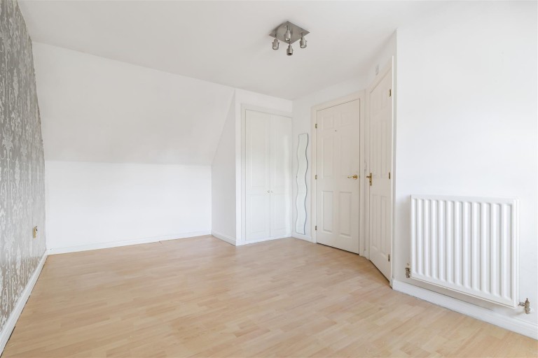 Images for Henry Close, Haverhill