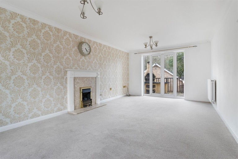 Images for Henry Close, Haverhill