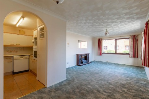 Click the photo for more details of Cowes, Isle of Wight