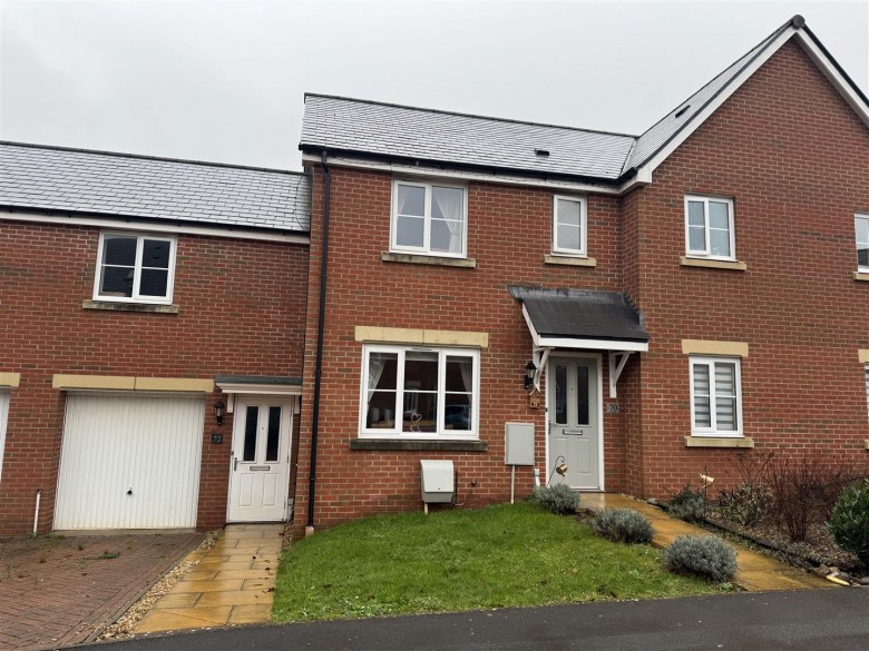 Click the photo for more details of Mills Drive, Wellington