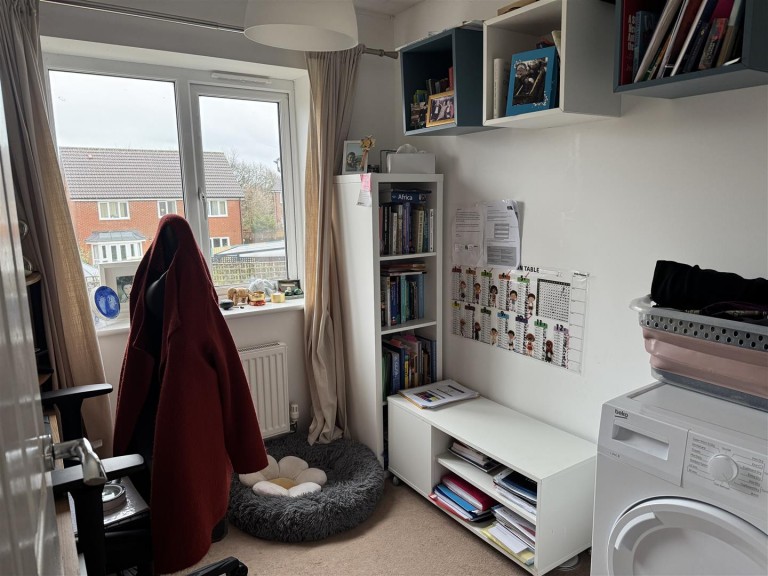 Images for Mills Drive, Wellington