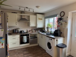 Images for Mills Drive, Wellington