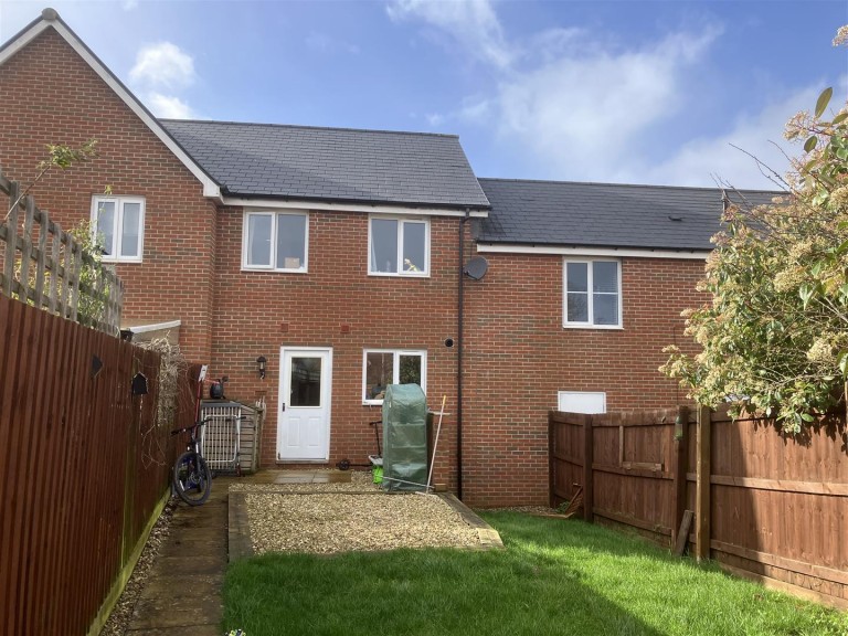 Images for Mills Drive, Wellington