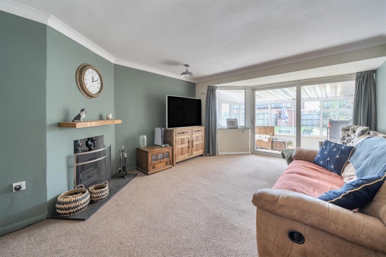 Images for New Road, Maidford, NN12