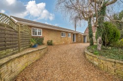 Images for Main Street, Woodend, NN12