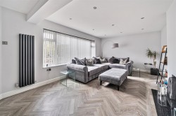 Images for Main Street, Woodend, NN12