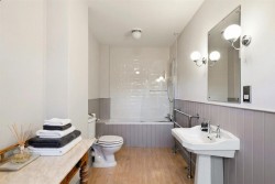 Images for Hough Road, Barkston, Grantham