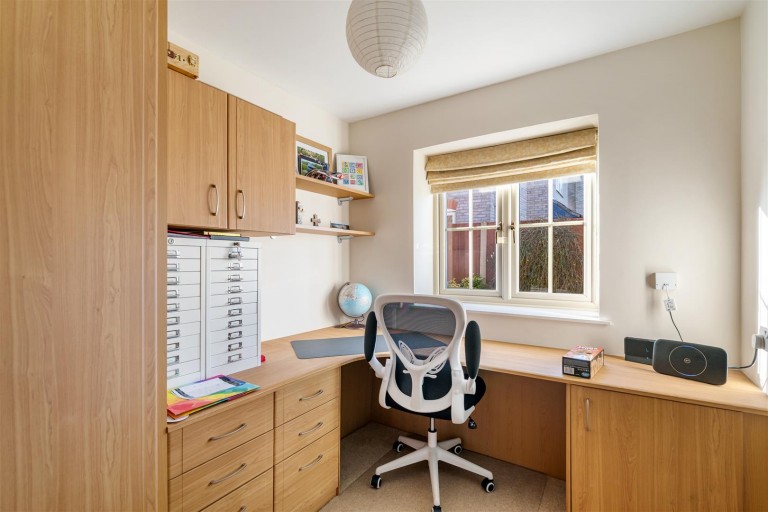 Images for Springfield Close, Branston, Lincoln