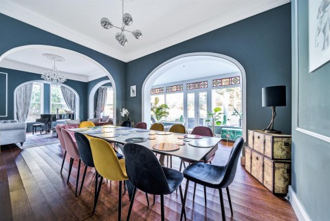 Click the photo for more details of Yelverton, West Devon