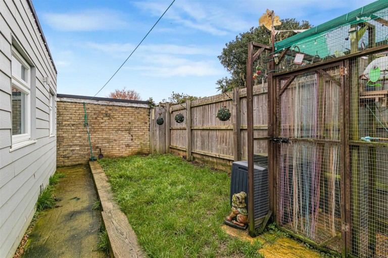 Images for Meadowcroft, Stretham, Ely