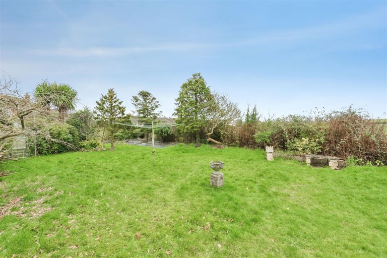 Images for Coronation Road, Hurley, CV9