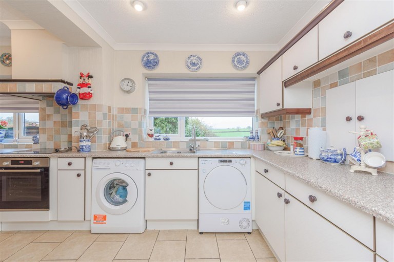 Images for Coronation Road, Hurley, CV9